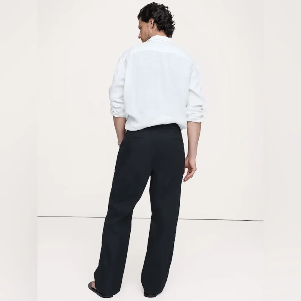 NWT! Banana Republic Weekender Relaxed Pull On Cotton Black Pant (#894808) 🖤